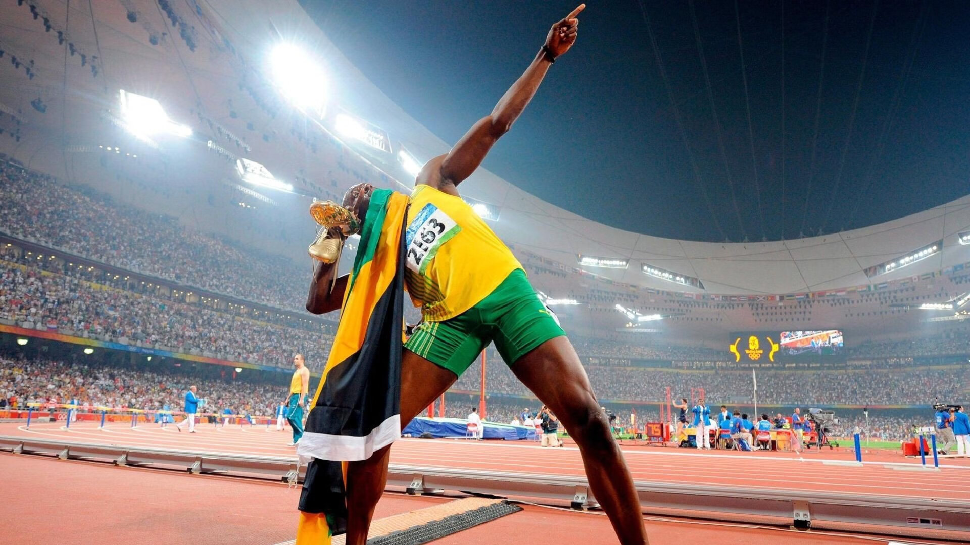 全国羽毛球锦标赛圆满落幕，新锐选手斩获双冠王