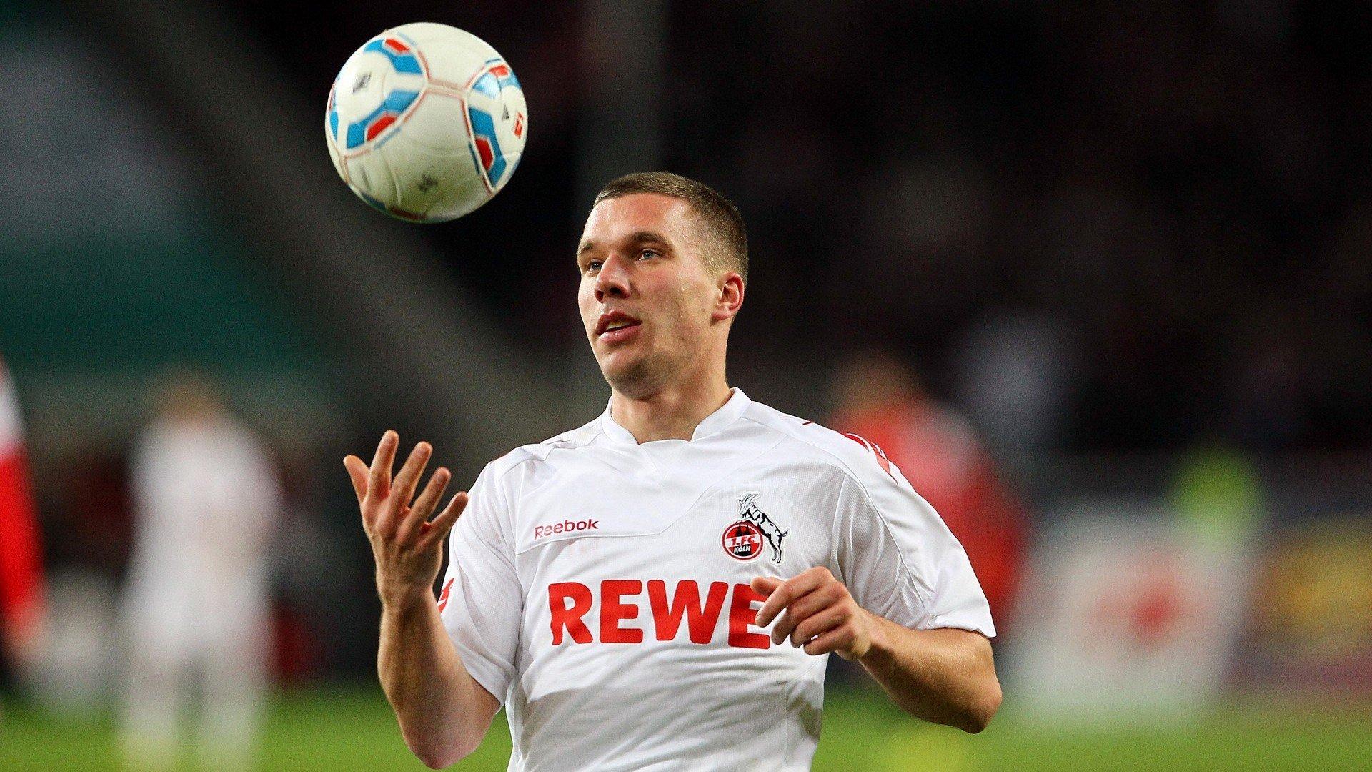 早报聚焦，新一代球员掀起出国踢联赛热潮，